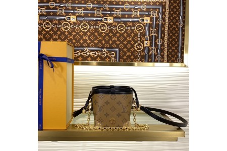루*비통 NOE PURSE M82885